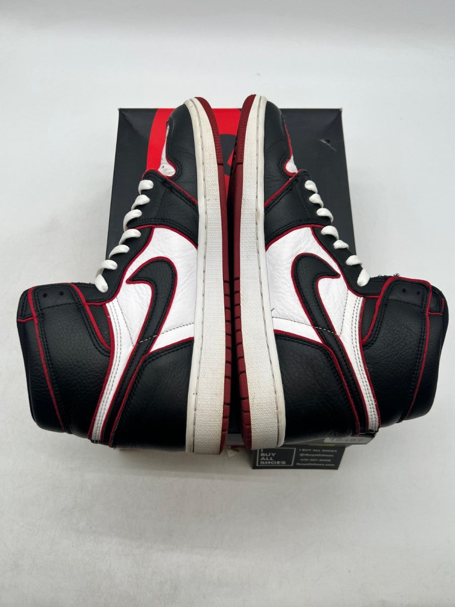 Jordan 1 Retro High Bloodline 10.5 (Moderately Worn Pre-Owned) - Image 7