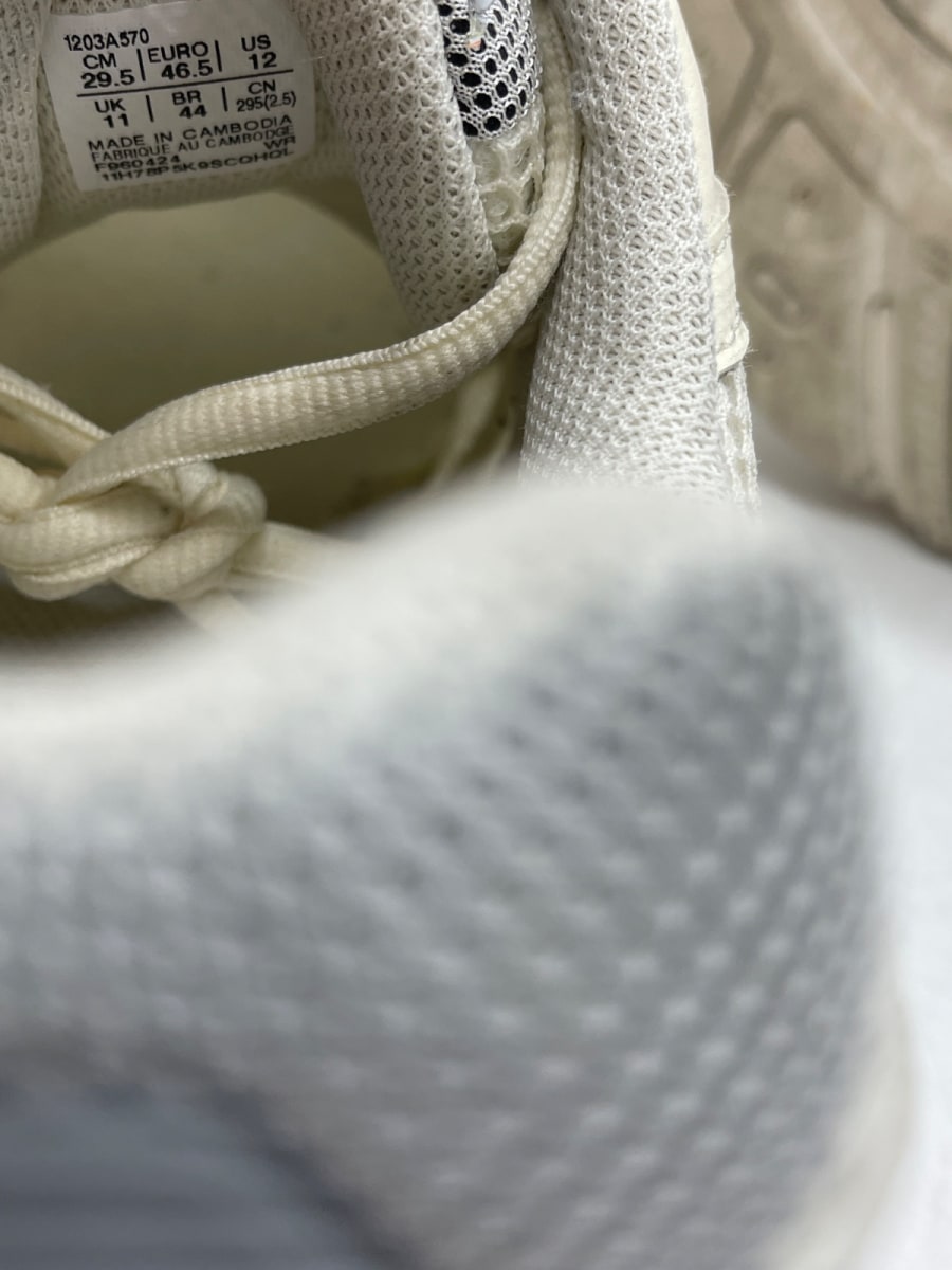 ASICS GT-2160 Paris 12 (Moderately Worn Pre-Owned) - Image 8