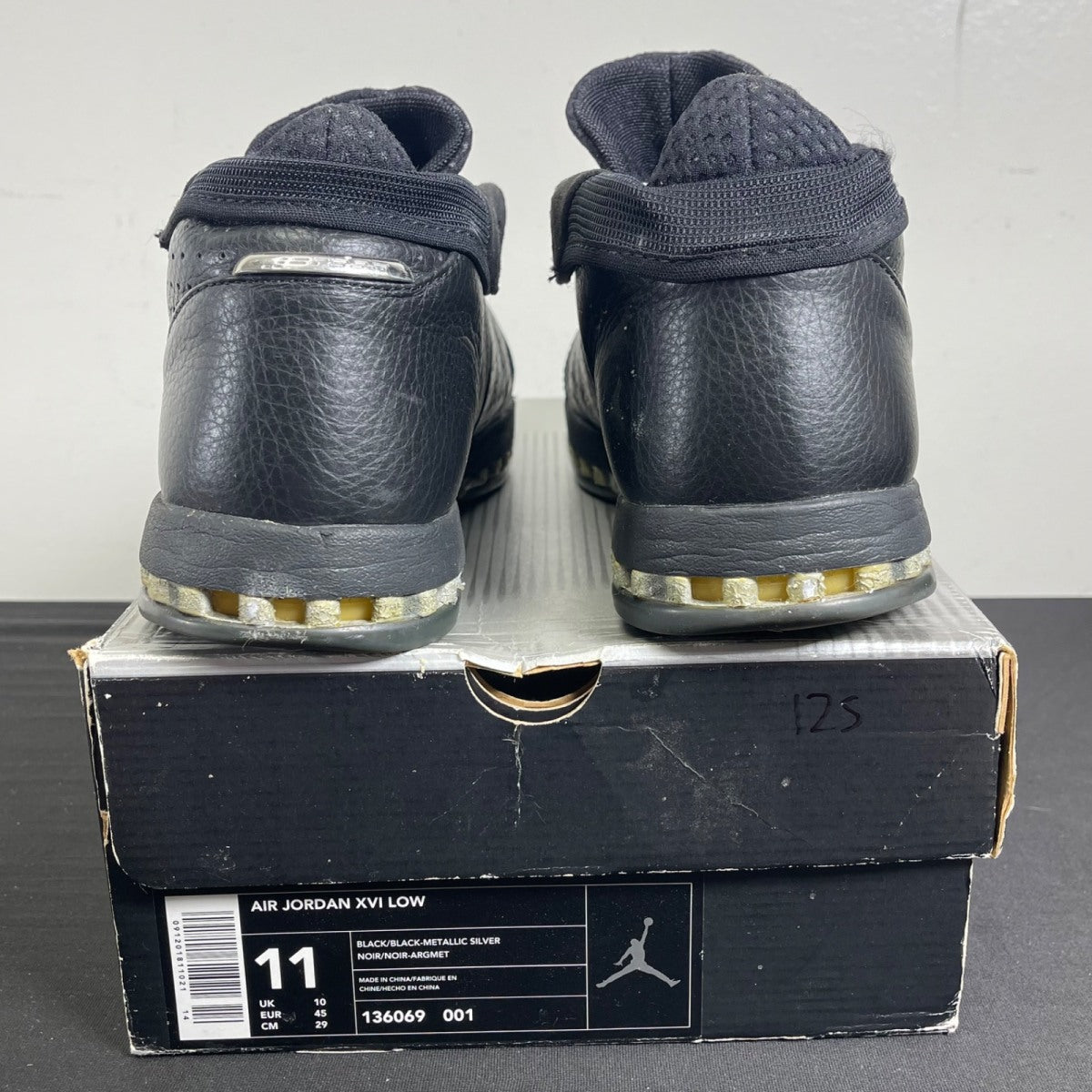 Jordan 16 OG Low Black / Chrome 11 (Moderately Worn Pre-Owned)JordanBlack/Black-Metallic Silver - Image 4