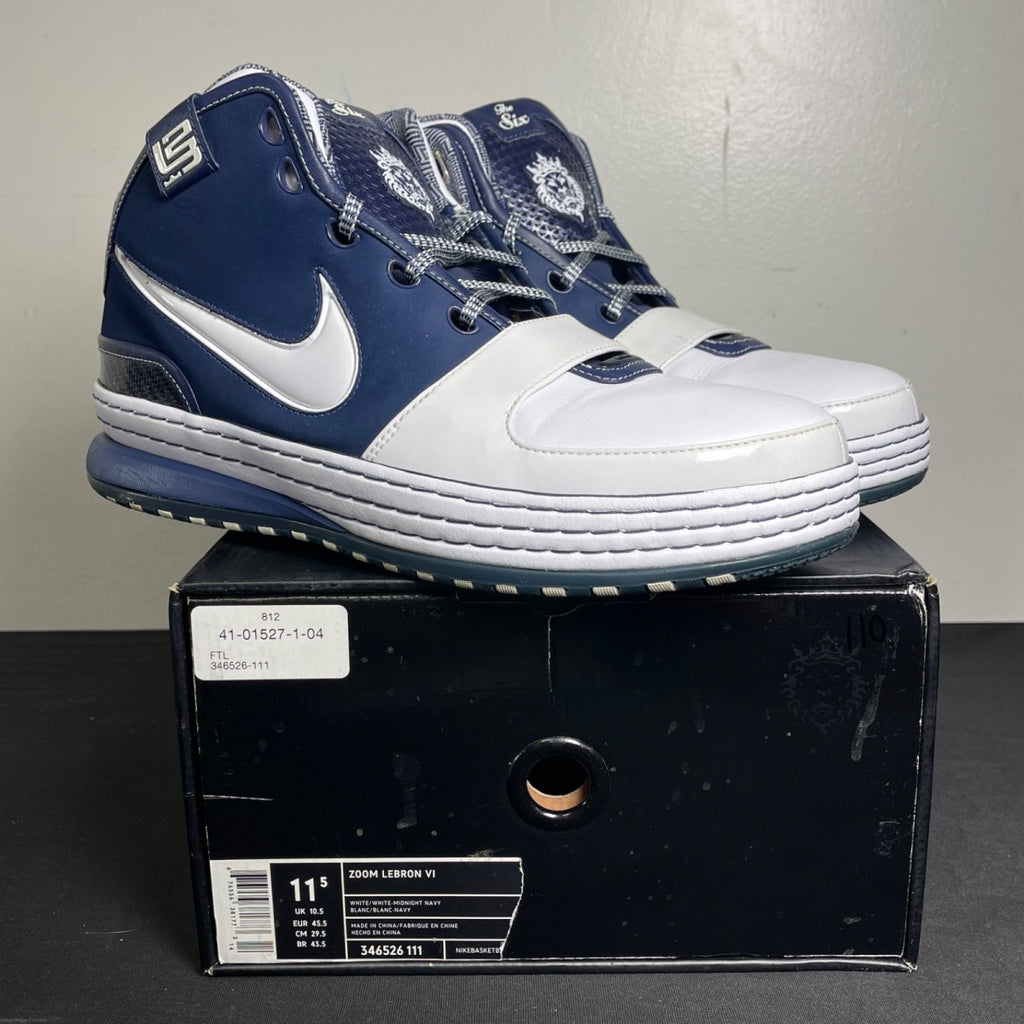 Nike LeBron 6 Yankees (Size 11.5) - Image 1