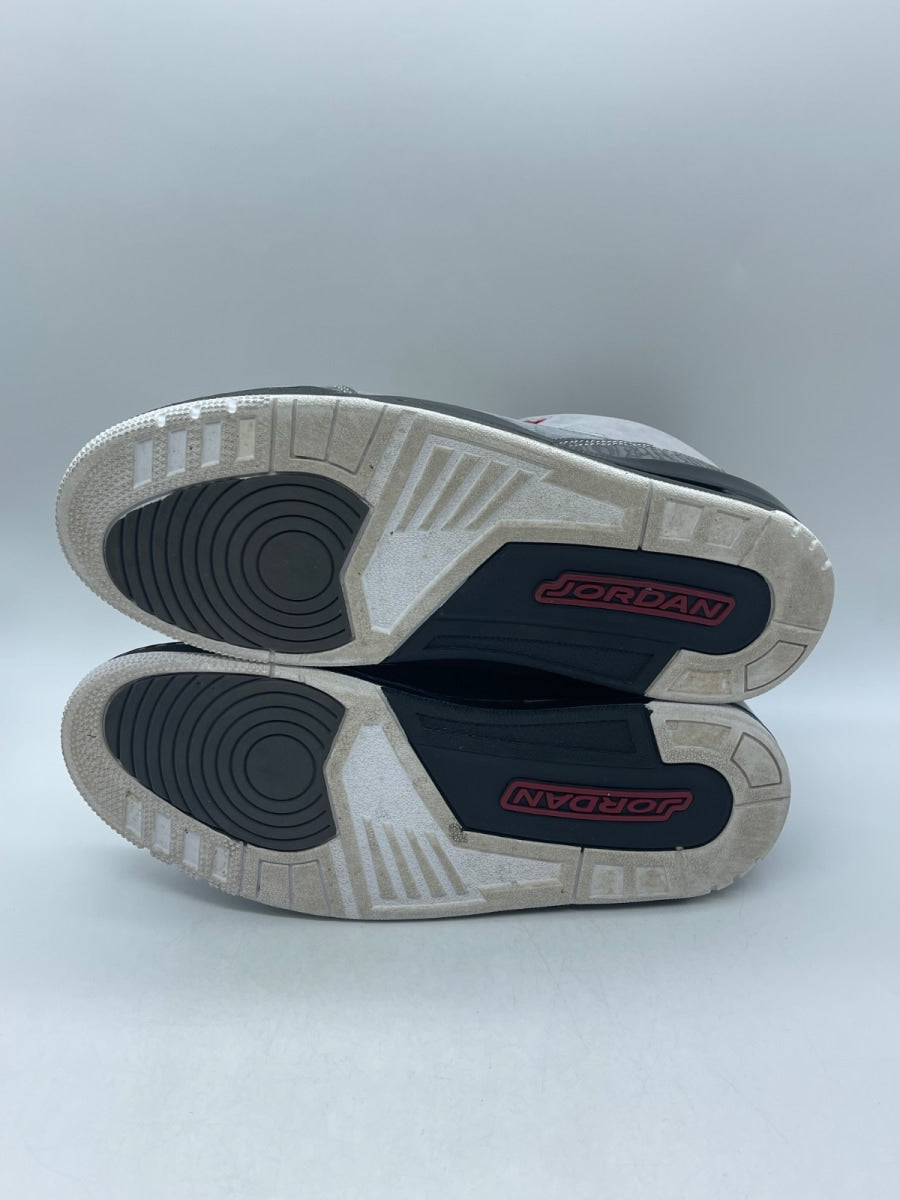 Jordan 3 Retro Stealth 13 (Moderately Worn Pre-Owned) - Image 7