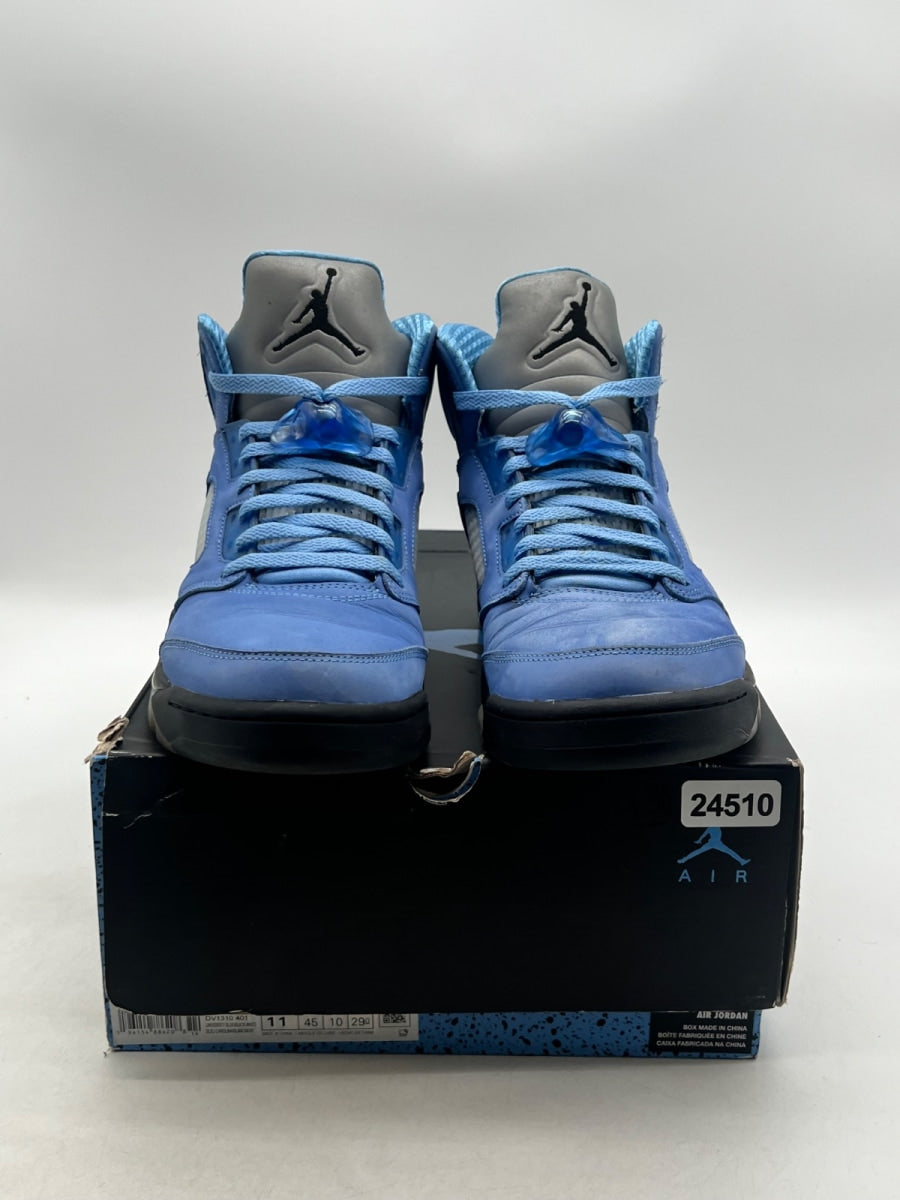 Jordan 5 Retro UNC University Blue 11 (Moderately Worn Pre-Owned)JordanUniversity Blue/Black/White - Image 2