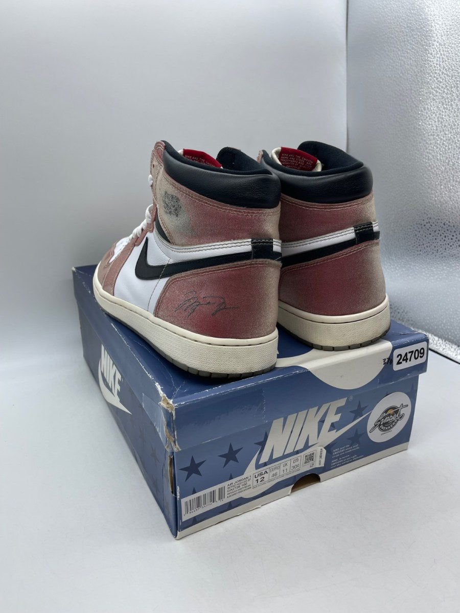 Jordan 1 Retro High Trophy Room Chicago 12 (Moderately Worn Pre-Owned)JordanWhite/Varsity Red-Sail-Black - Image 4