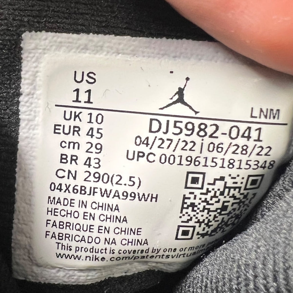 Jordan 13 Retro Black University Blue 11 (Moderately Worn Pre-Owned)JordanBlack/University Blue/White - Image 7