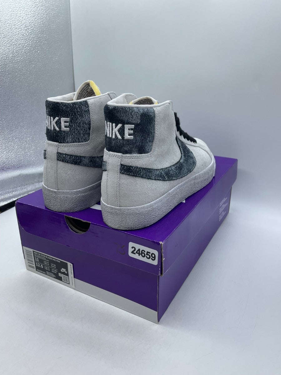Nike SB Blazer Mid Faded Sail Black 11 (Moderately Worn Pre-Owned)NikeSail/Black - Image 5