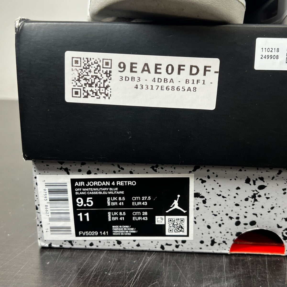Jordan 4 Retro Military Blue (2024) 9.5 (Lightly Worn Pre-Owned)JordanOff-White/Military Blue/Neutral Grey - Image 4