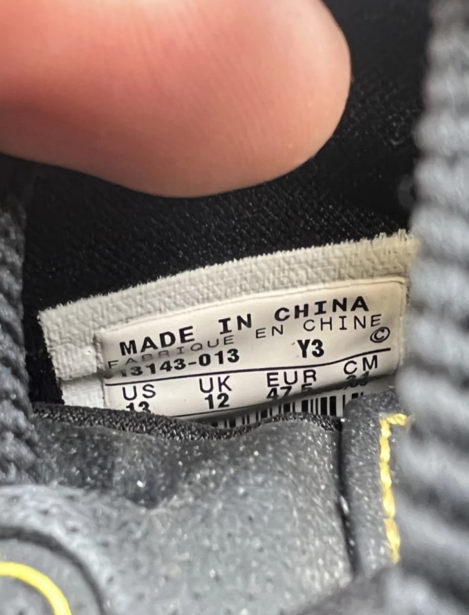 Nike Kobe 1 Black Maize 13 (Heavily Worn Pre-Owned)NikeBlack/White-Varsity Maize - Image 6