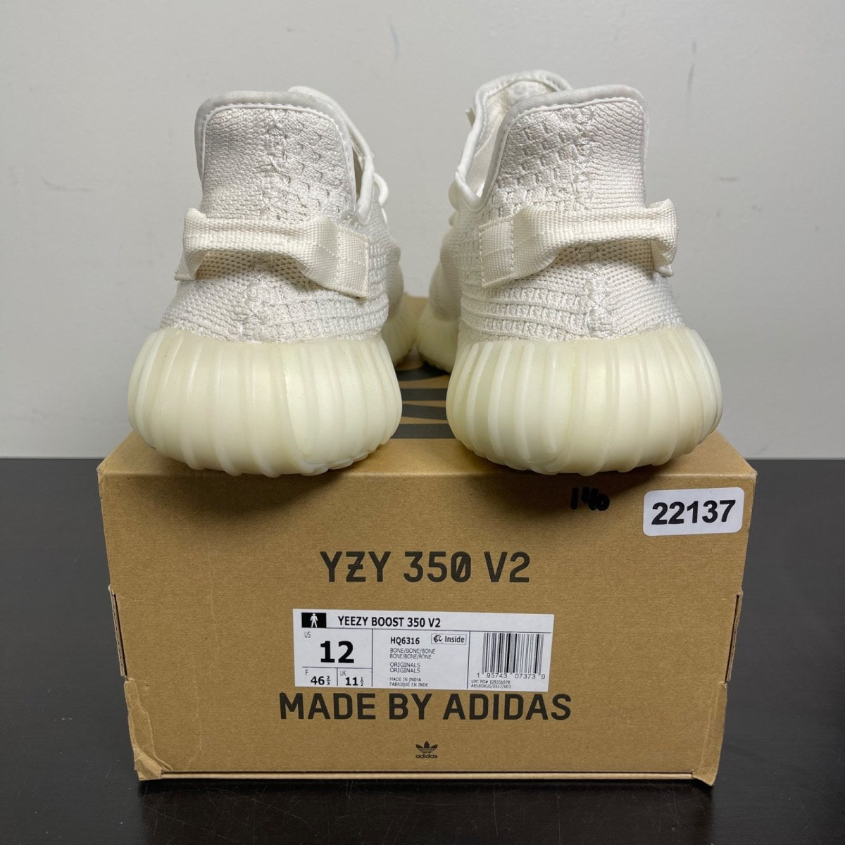 adidas Yeezy Boost 350 V2 Bone 12 (Moderately Worn Pre-Owned)adidasBone/Bone/Bone - Image 4