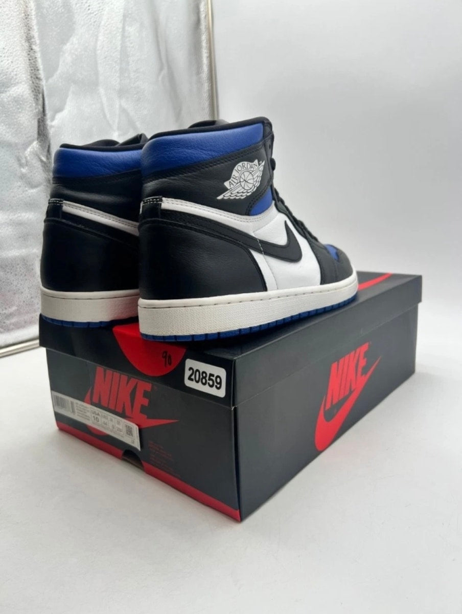 Jordan 1 Retro High Royal Toe 10 (Lightly Worn Pre-Owned)JordanBlack/White-Game Royal-Black - Image 5