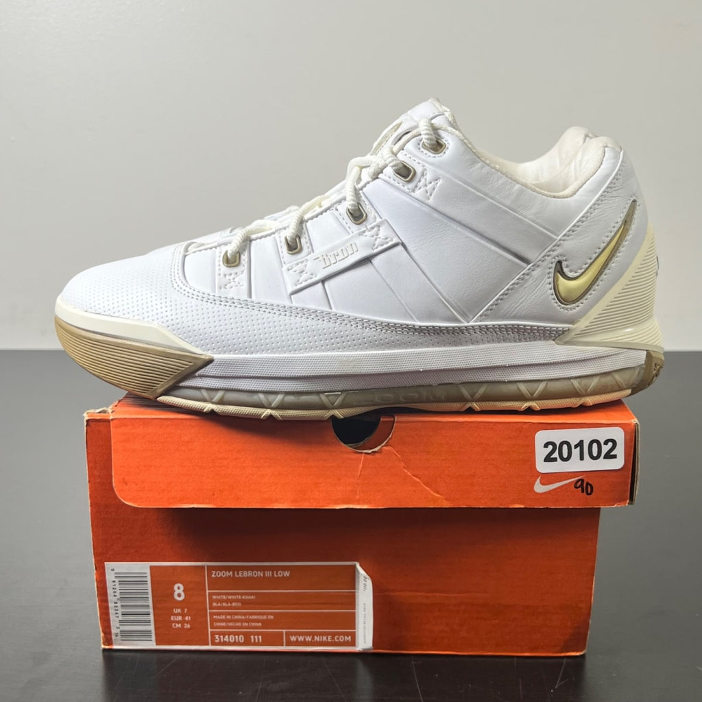 Nike LeBron 3 Low White Khaki 8 (Moderately Worn Pre-Owned)NikeWhite/White-Khaki - Image 3