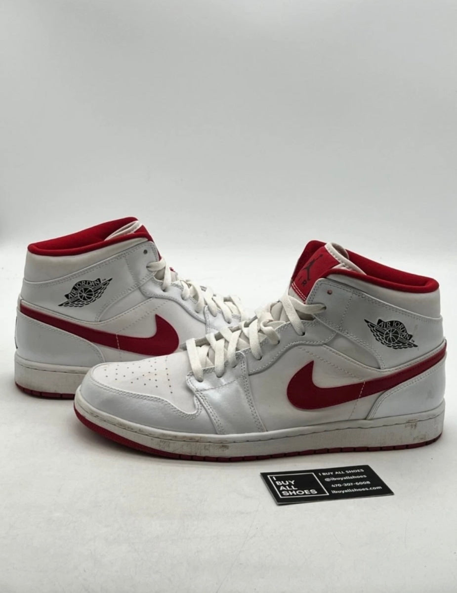 Jordan 1 Retro White Gym Red 13 (Heavily Worn Pre-Owned)JordanWhite/Black-Gym Red - Image 1