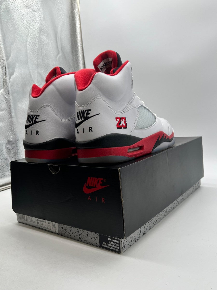 Jordan 5 Retro Fire Red Black Tongue (2025) 12 (Lightly Worn Pre-Owned)JordanWhite/Fire Red/Black - Image 4