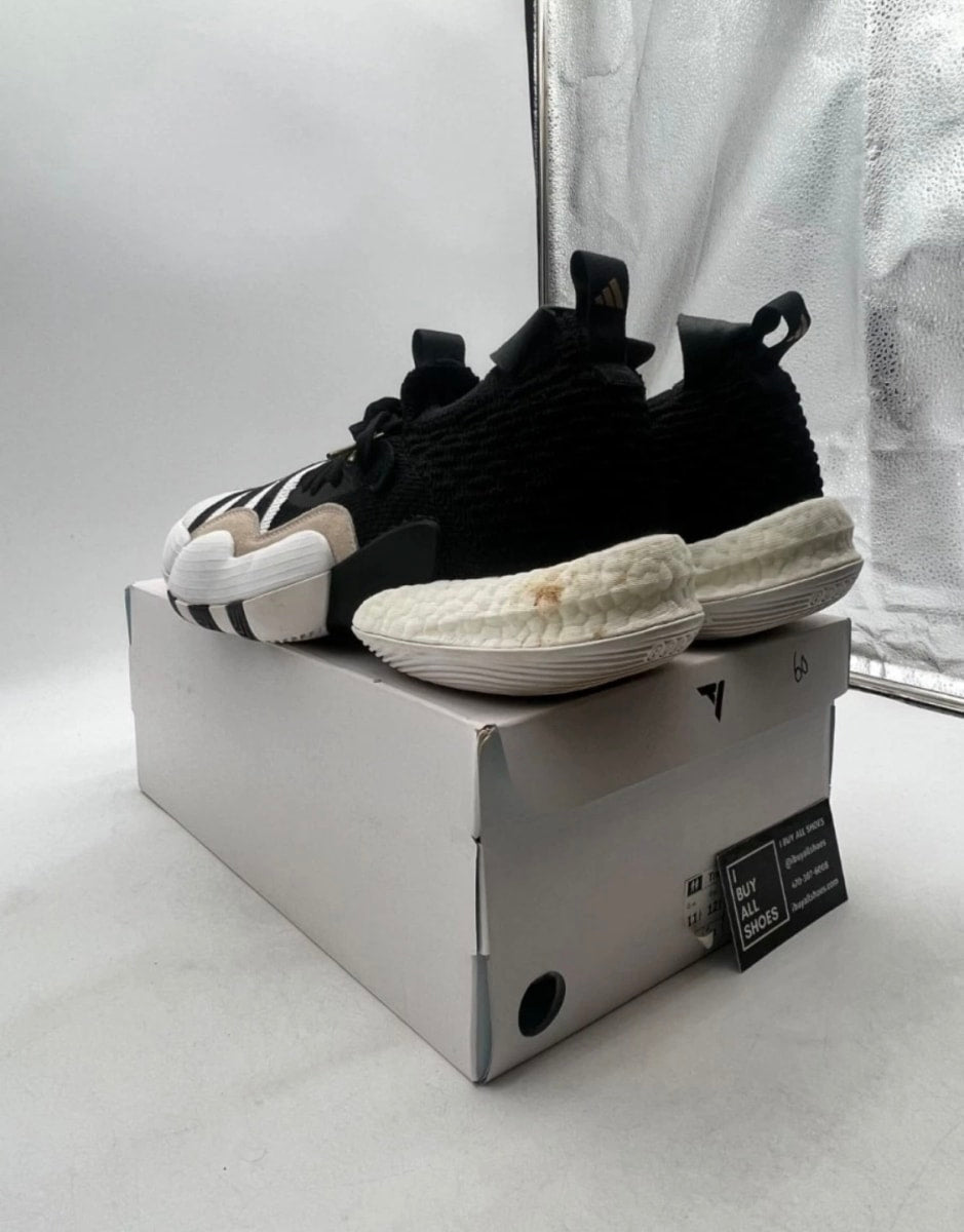 adidas Trae Young 2.0 Super Villain 11.5 (Lightly Worn Pre-Owned)adidasFootwear White/Core Black - Image 6