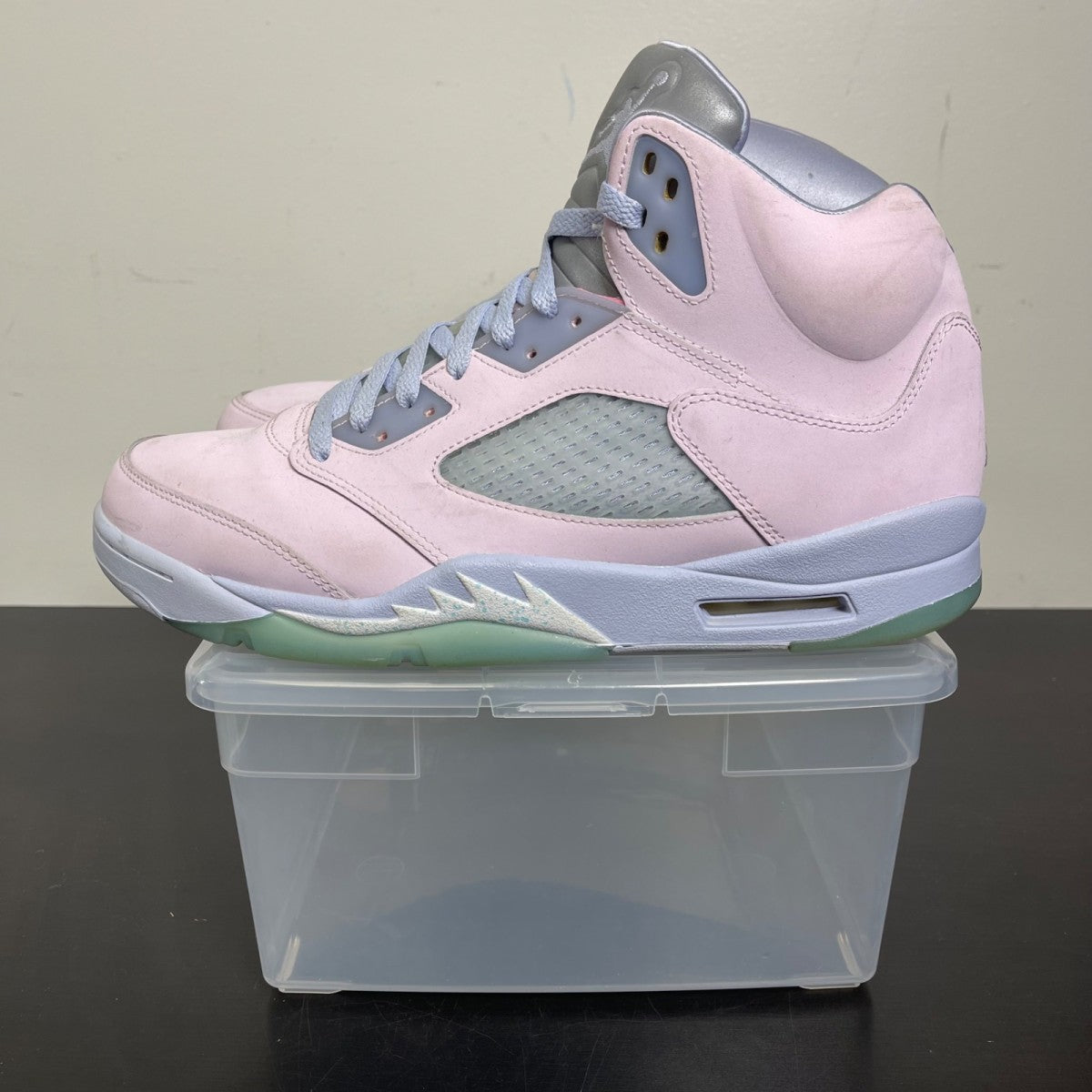 Jordan 5 Retro Easter (2022) 11.5 (Moderately Worn Pre-Owned)JordanRegal Pink/Ghost-Copa - Image 3