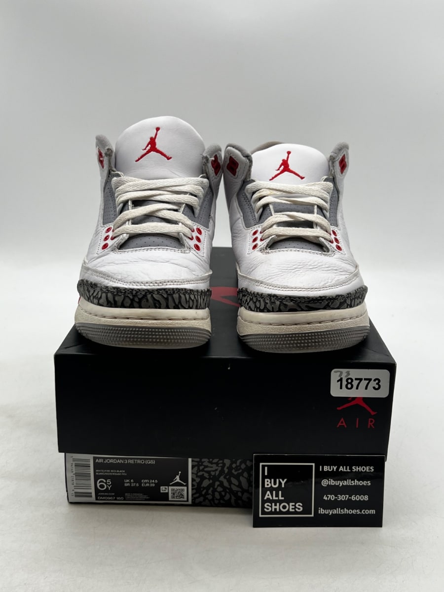 Jordan 3 Retro Fire Red (2022) (GS) 6.5Y (Heavily Worn Pre-Owned) - Image 2