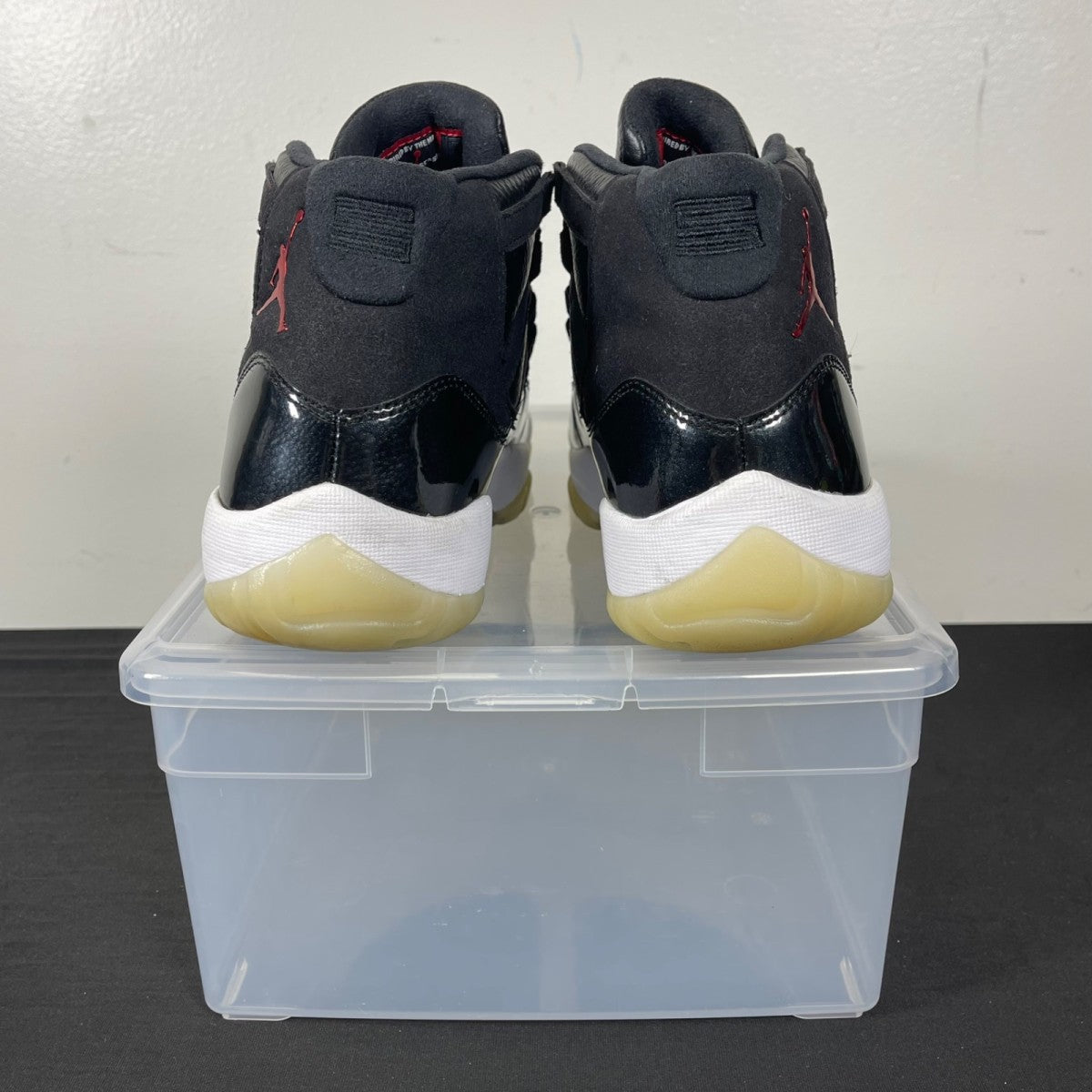 Jordan 11 Retro 72-10 (Size 9) - Image 4