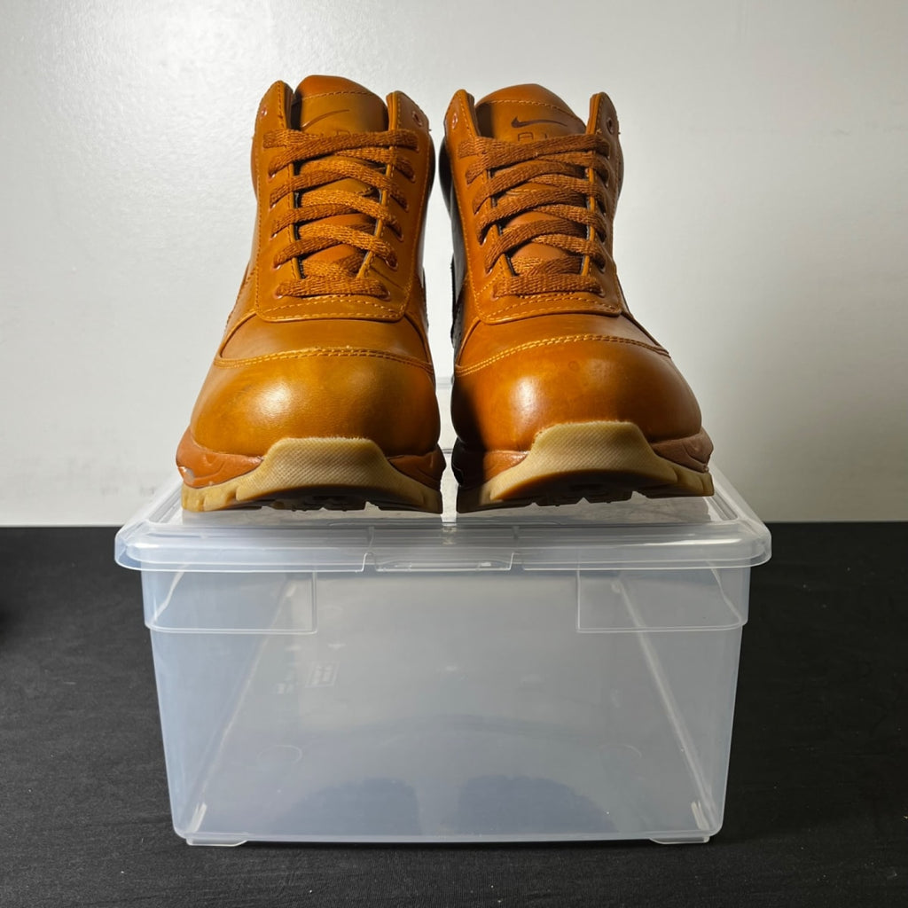 Nike Air Max Goadome Tawny 9.5 (Lightly Worn Pre-Owned)NikeTawny/Tawny-Gum Light Brown - Image 2