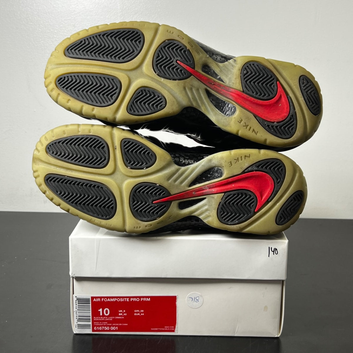 Nike Air Foamposite Pro Yeezy 10 (Lightly Worn Pre-Owned)NikeBlack/Laser Crimson - Image 6