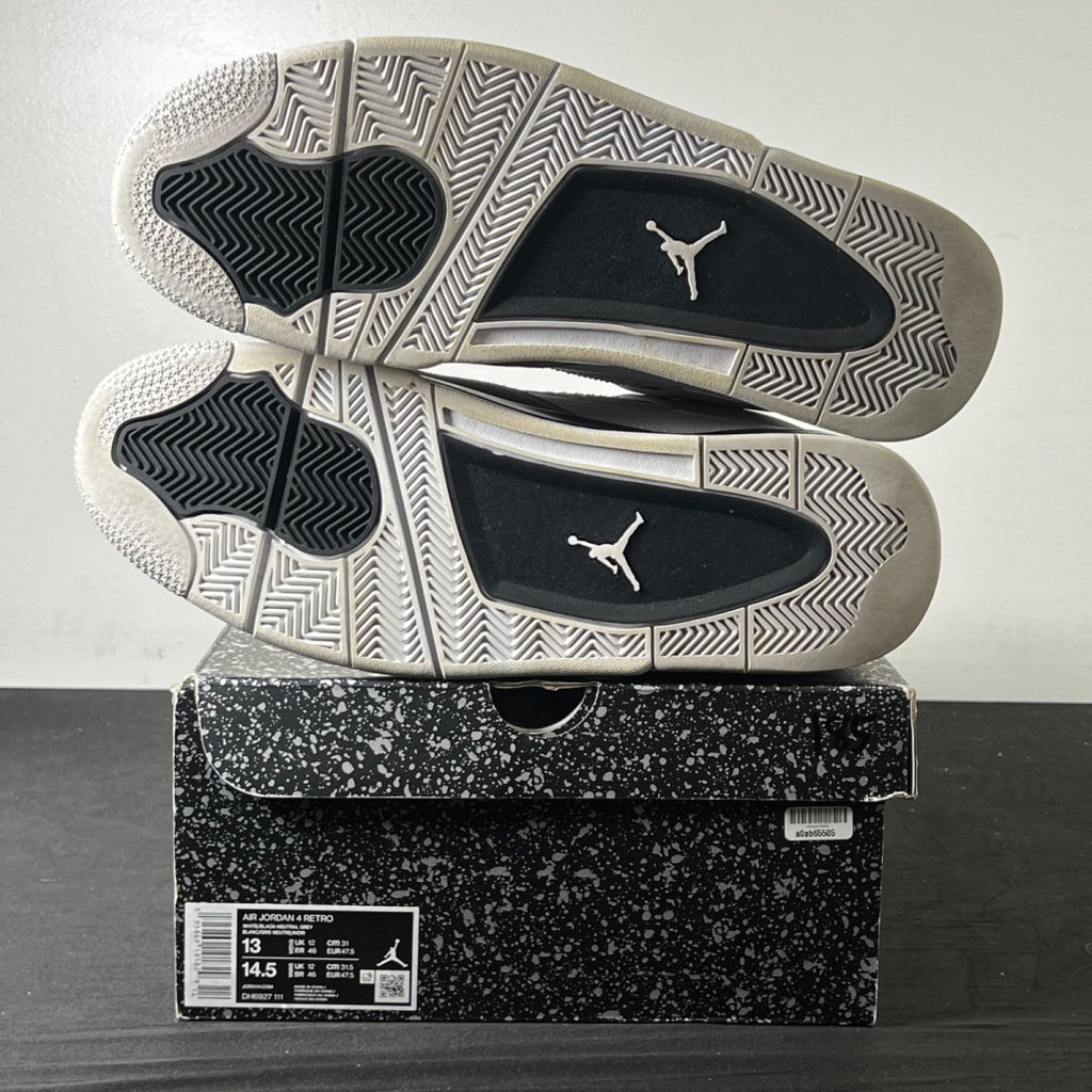 Jordan 4 Retro Military Black 13 (Lightly Worn Pre-Owned)JordanWhite/Black-Neutral Grey - Image 5