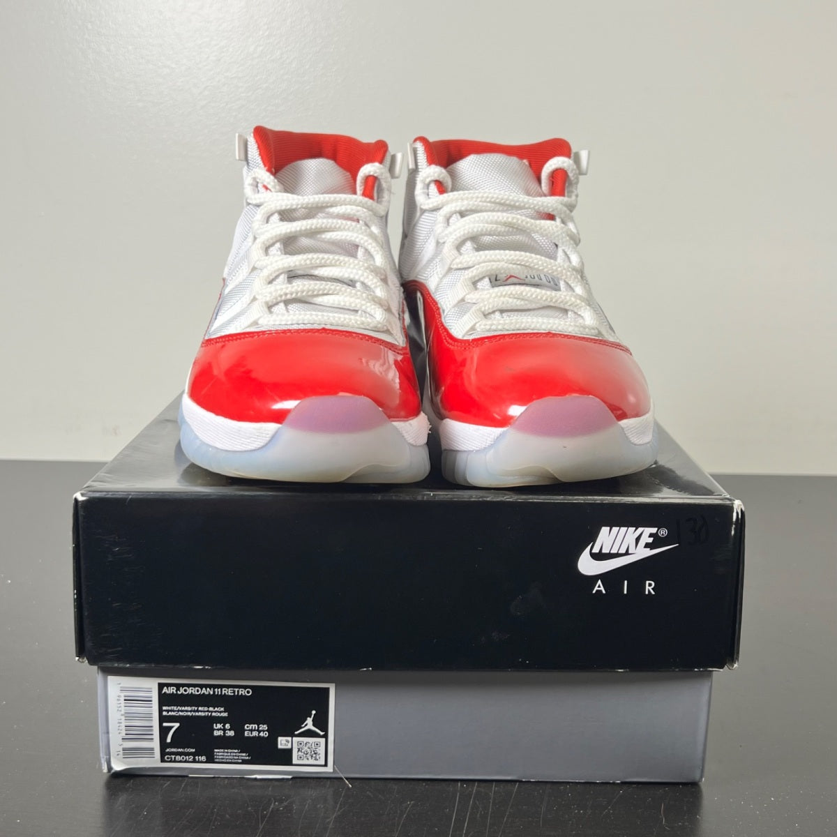 Jordan 11 Retro Cherry (2022) 7 (Lightly Worn Pre-Owned)JordanWhite/Varsity Red/Black - Image 2