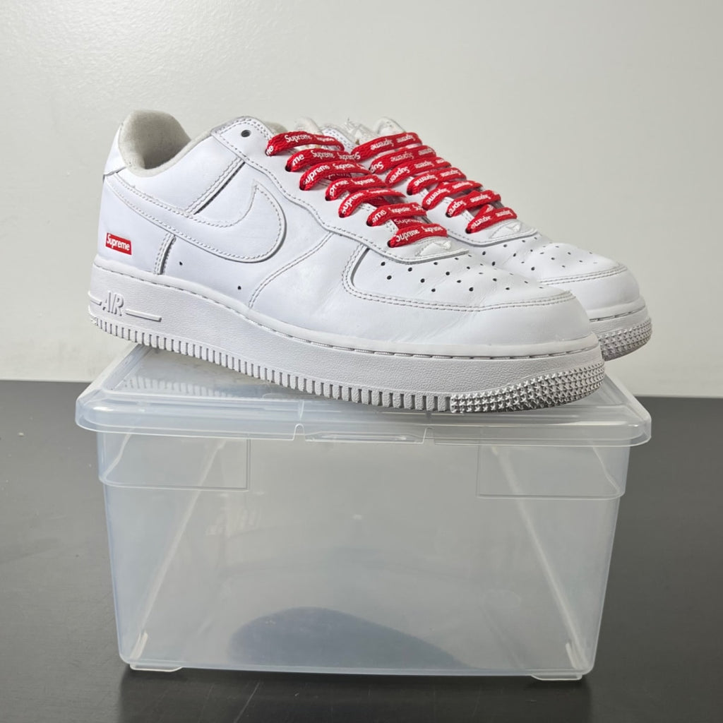 Nike Air Force 1 Low Supreme White 8 (Heavily Worn Pre-Owned)NikeWhite/White-White - Image 1