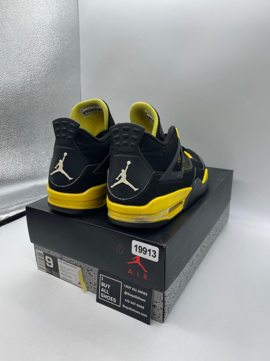 Jordan 4 Retro Thunder (2012) 9 (Moderately Worn Pre-Owned) - Image 5