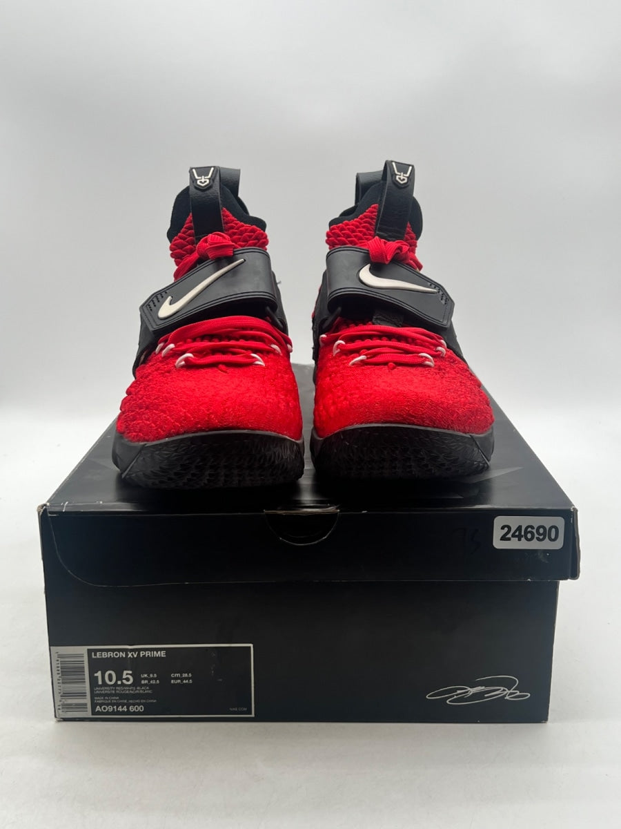 Nike LeBron 15 Red Diamond Turf 10.5 (Moderately Worn Pre-Owned)NikeUniversity Red/White-Black - Image 2
