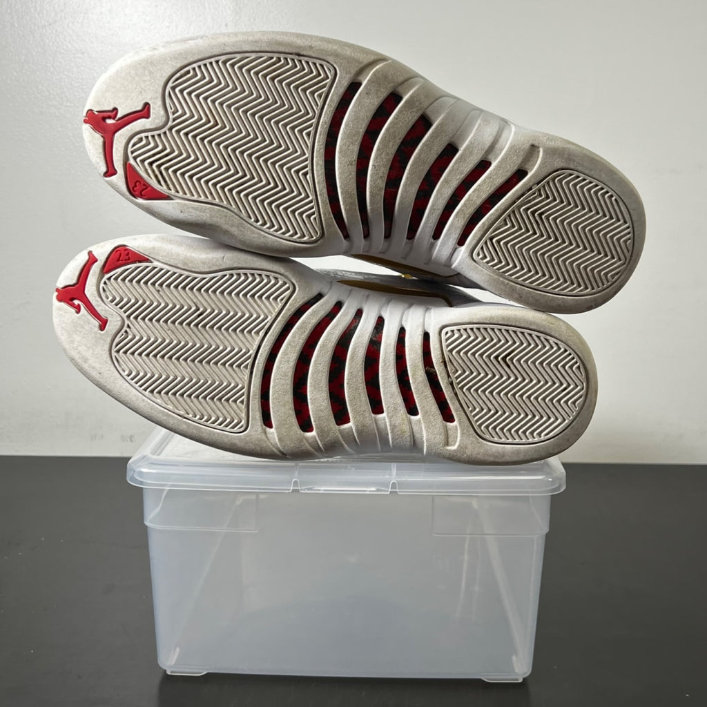 Jordan 12 Retro FIBA (2019) 11 (Heavily Worn Pre-Owned)JordanWhite/University Red-Metallic Gold - Image 5