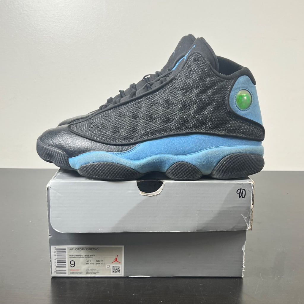 Jordan 13 Retro Black University Blue 9 (Moderately Worn Pre-Owned)JordanBlack/University Blue/White - Image 3