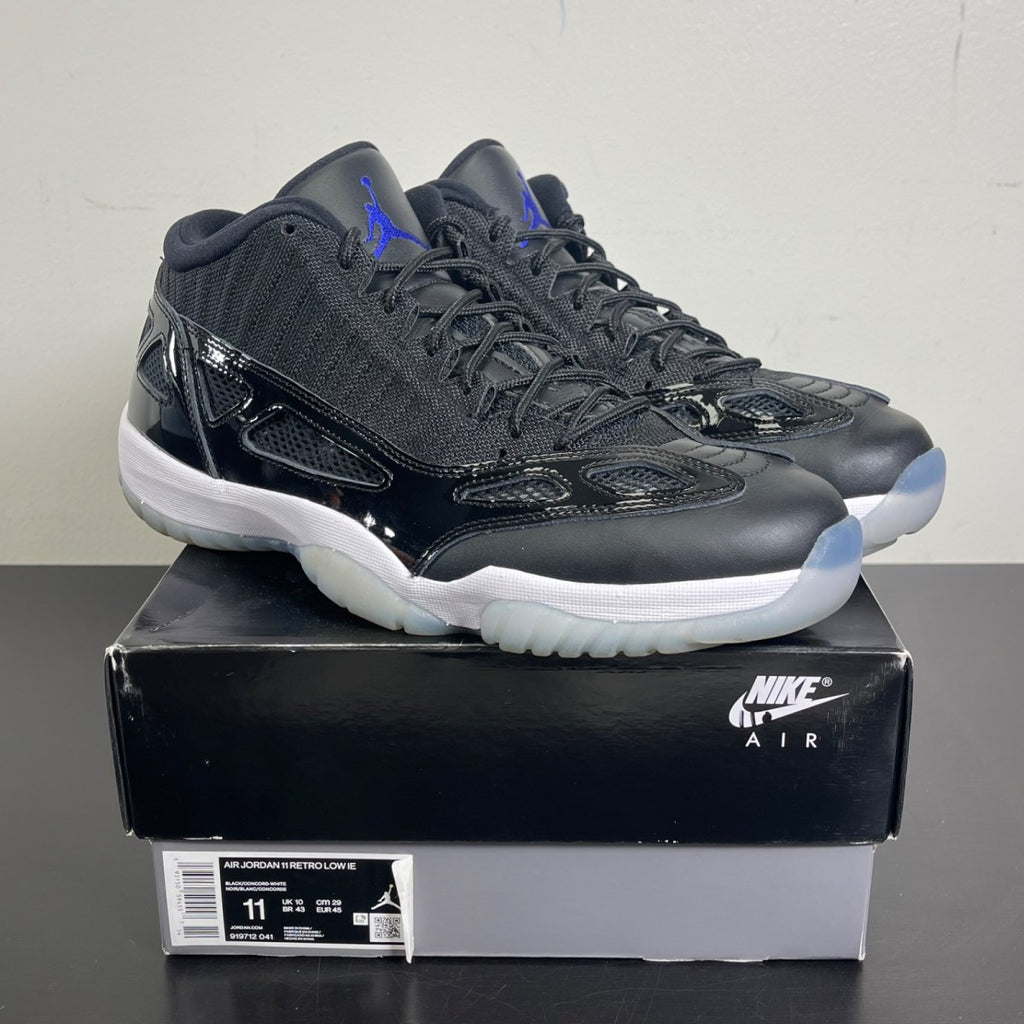 Jordan 11 Retro Low IE Space Jam 11 (Moderately Worn Pre-Owned)JordanBlack/Concord-White - Image 1