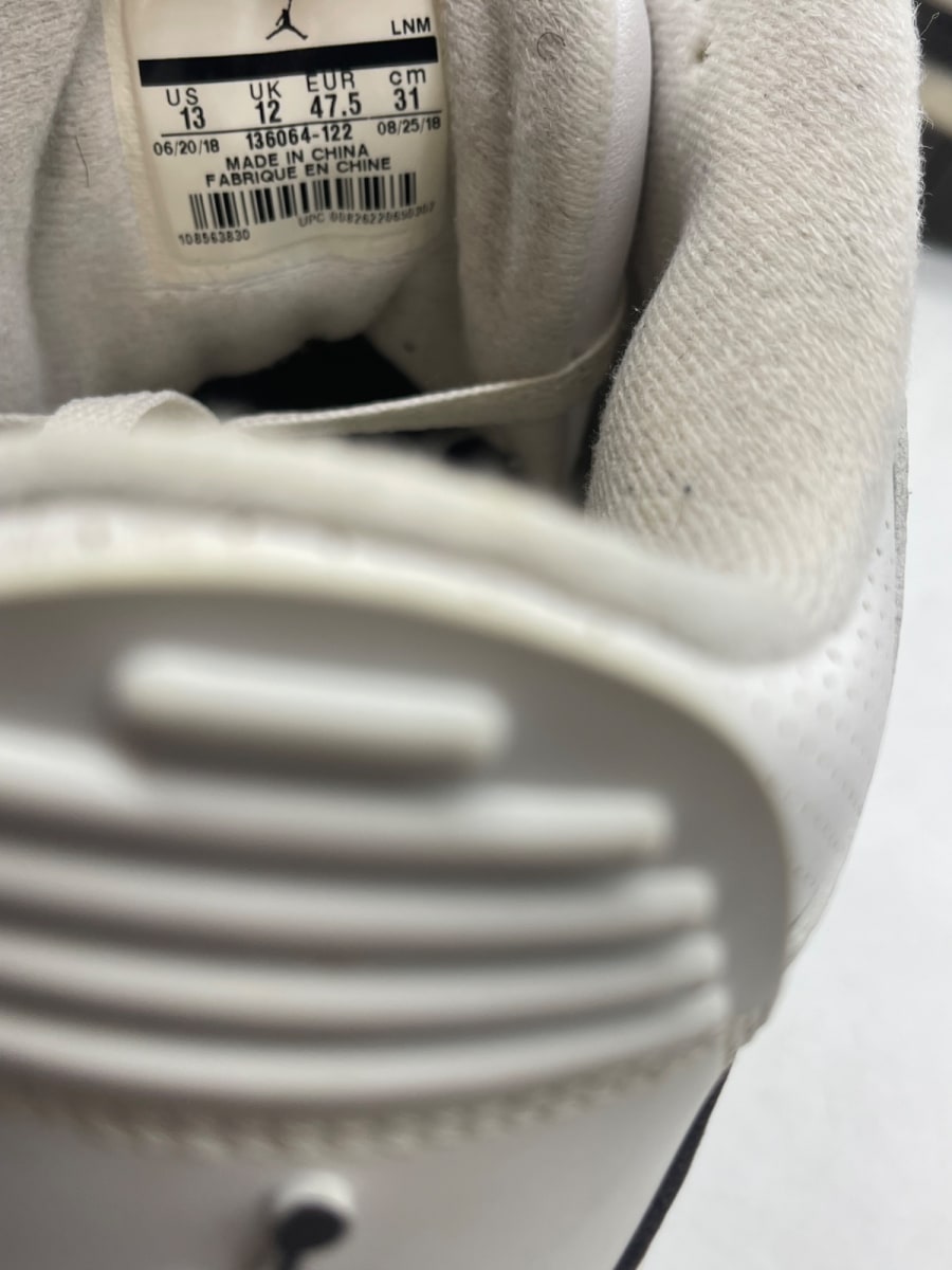 Jordan 3 Retro Mocha (2018) 13 (Moderately Worn Pre-Owned) - Image 8