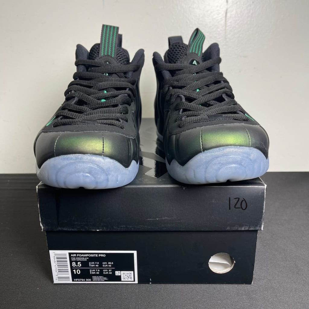 Nike Air Foamposite Pro Pine Green (2025) (Size 8.5) - aux