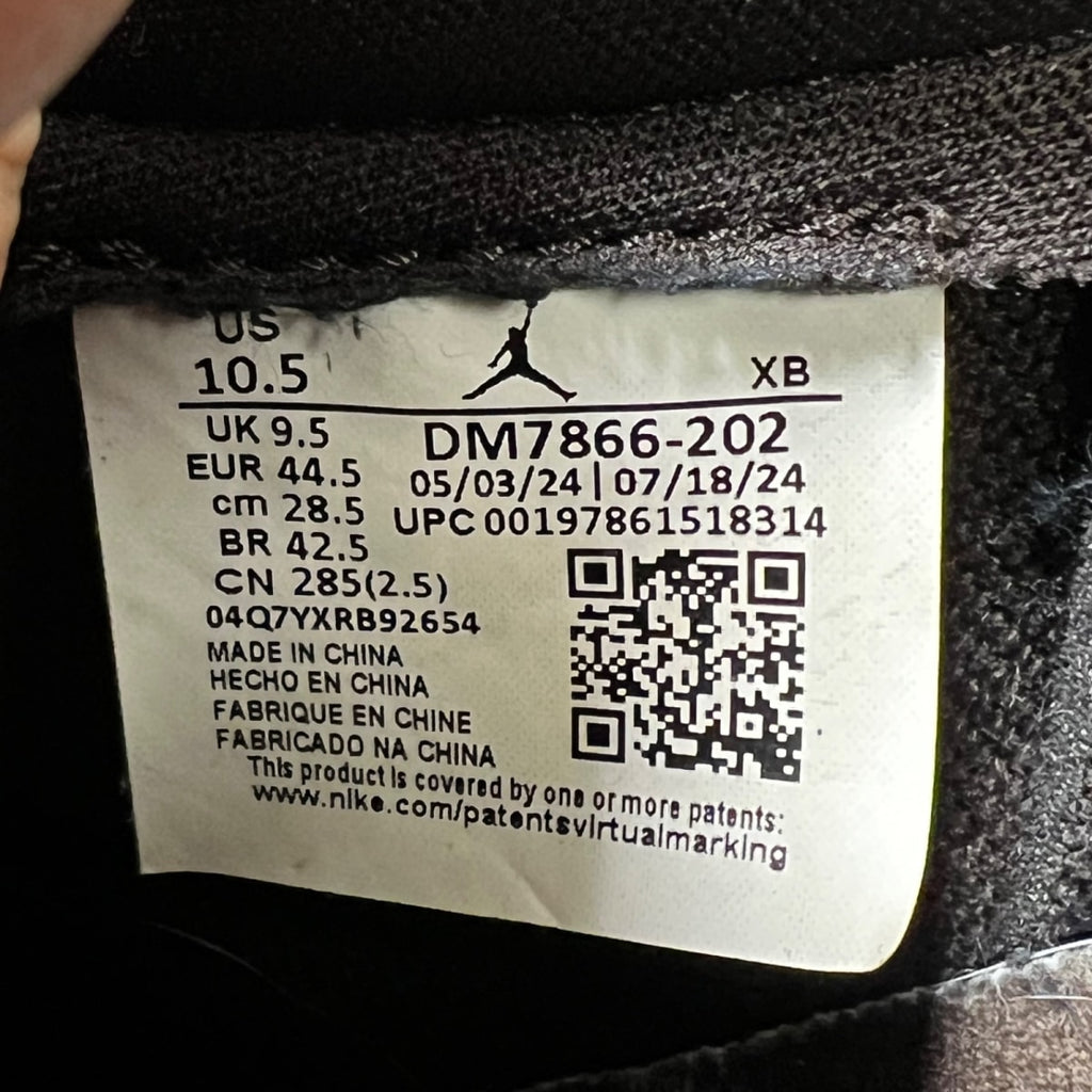Jordan 1 Retro Low OG SP Travis Scott Velvet Brown 10.5 (Lightly Worn Pre-Owned)JordanDark Mocha/Black/Velvet Brown - Image 6