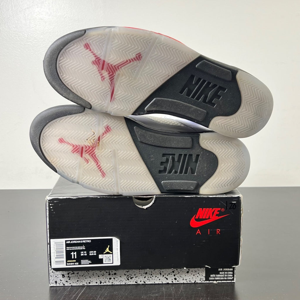 Jordan 5 Retro Fire Red Silver Tongue (2020) 11 (Lightly Worn Pre-Owned)JordanWhite/Black-Metallic Silver-Fire Red - Image 6