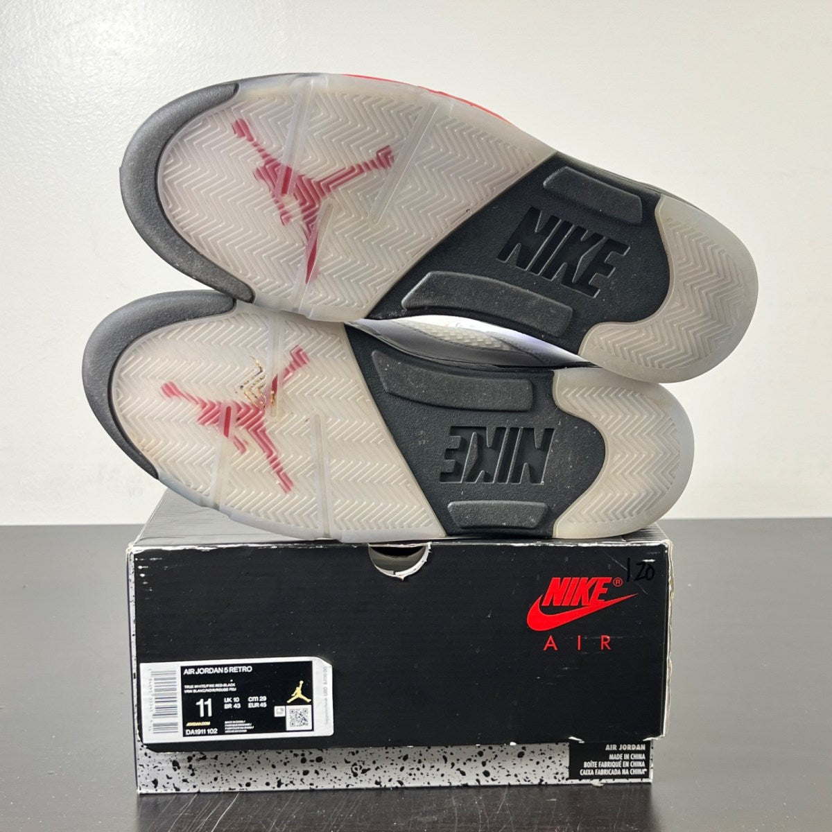 Jordan 5 Retro Fire Red Silver Tongue (2020) 11 (Lightly Worn Pre-Owned)JordanWhite/Black-Metallic Silver-Fire Red - Image 6