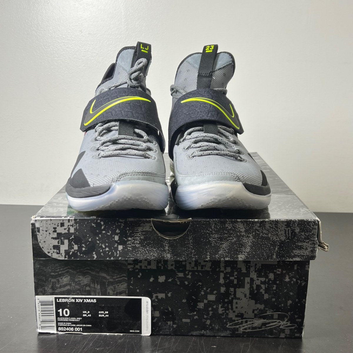 Nike Cavs Court SPO - LeBron 14 Out of Nowhere 10 (Lightly Worn Pre-Owned)NikeBlack/Volt-Cool Grey - Image 2