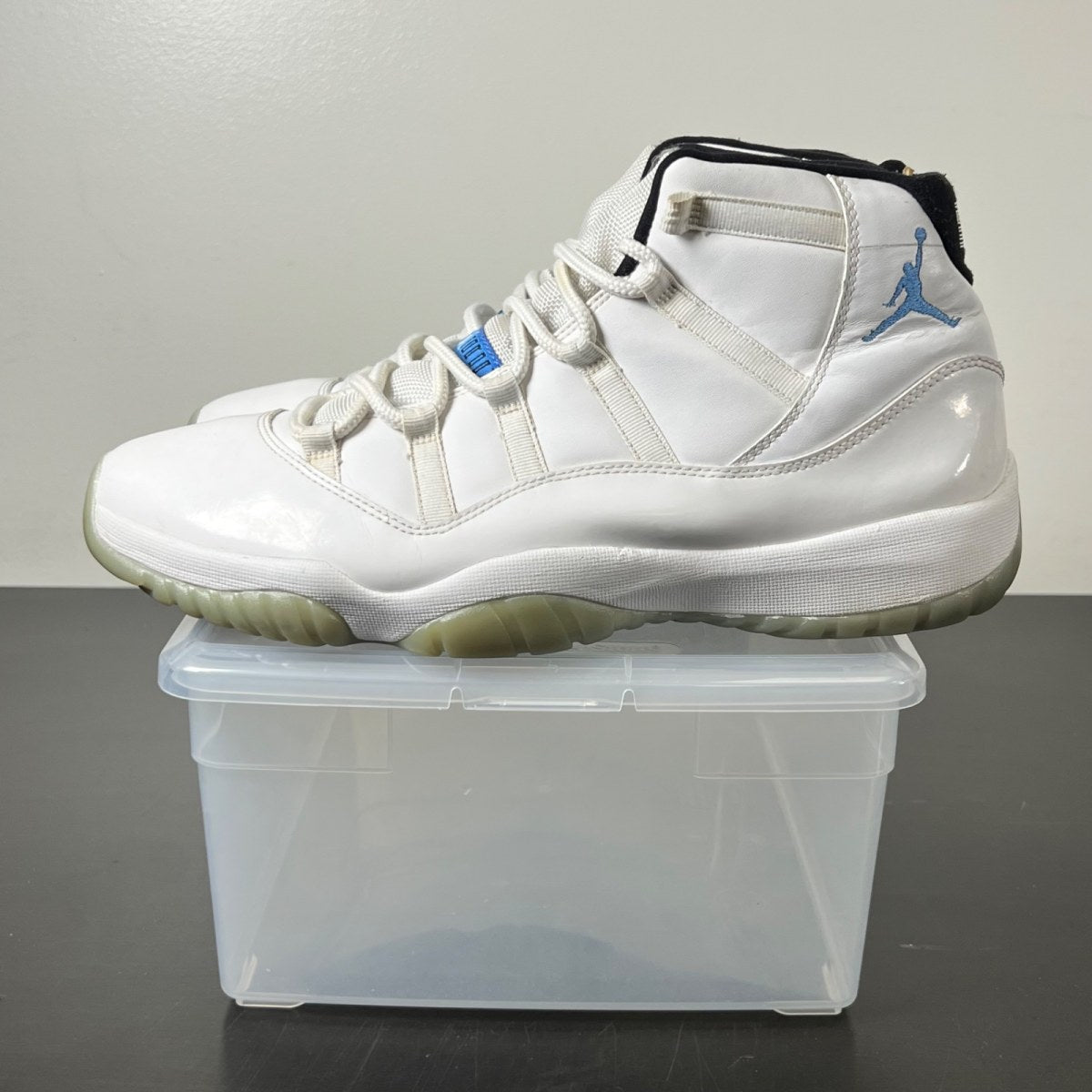 Jordan 11 Retro Legend Blue (2014) 13 (Heavily Worn Pre-Owned)JordanWhite/Black-Legend Blue - Image 3