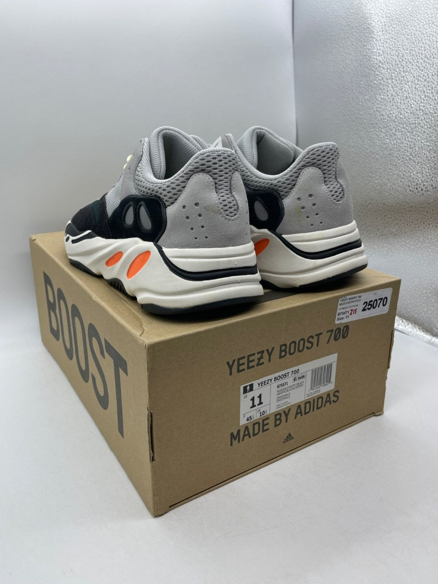 adidas Yeezy Boost 700 Wave Runner 11 (Moderately Worn Pre-Owned)adidasSolid Grey/Chalk White/Core Black - Image 4