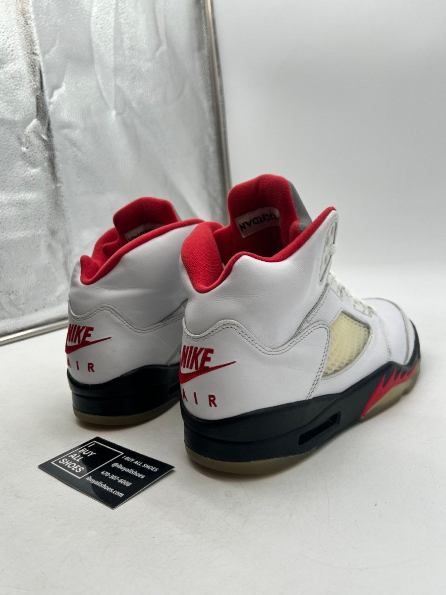 Jordan 5 Retro Fire Red Silver Tongue (2020) 9.5 (Moderately Worn Pre-Owned) - Image 5