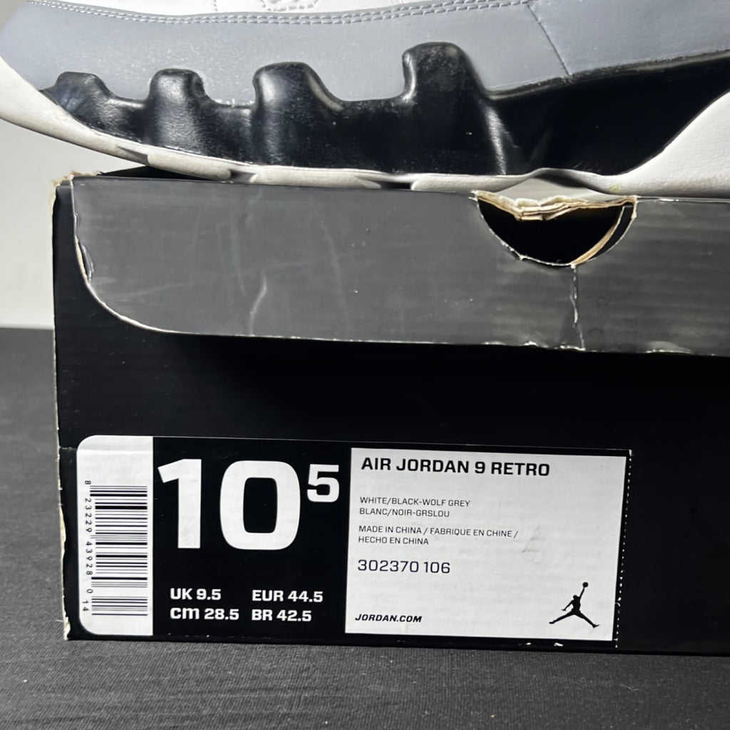 Jordan 9 Retro Barons 10.5 (Lightly Worn Pre-Owned)JordanWhite/Black-Wolf Grey - Image 4