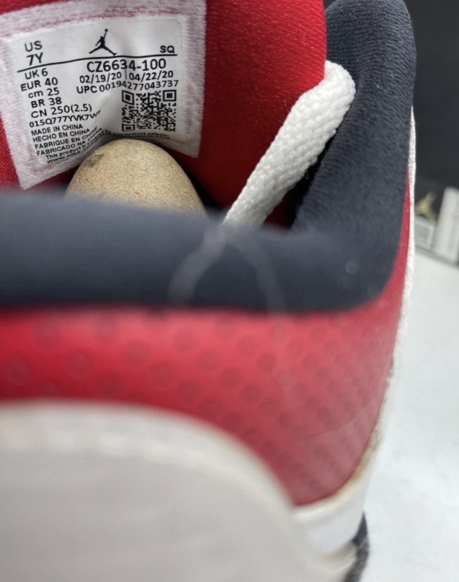 Jordan 3 Retro SE Fire Red Denim (GS) 6Y (Moderately Worn Pre-Owned)JordanWhite/Fire Red-Black - Image 8