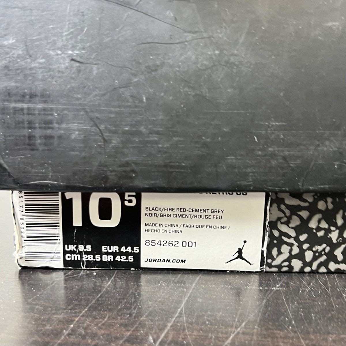 Jordan 3 Retro Black Cement (2018) 10.5 (Moderately Worn Pre-Owned)JordanBlack/Fire Red-Cement Grey-White - Image 5