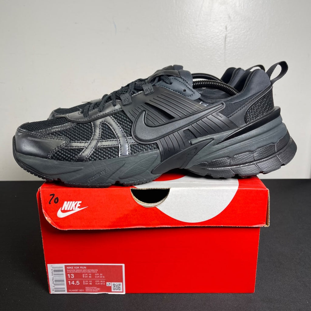 Nike V2K Run Black Dark Smoke Grey (Size 13) - aux