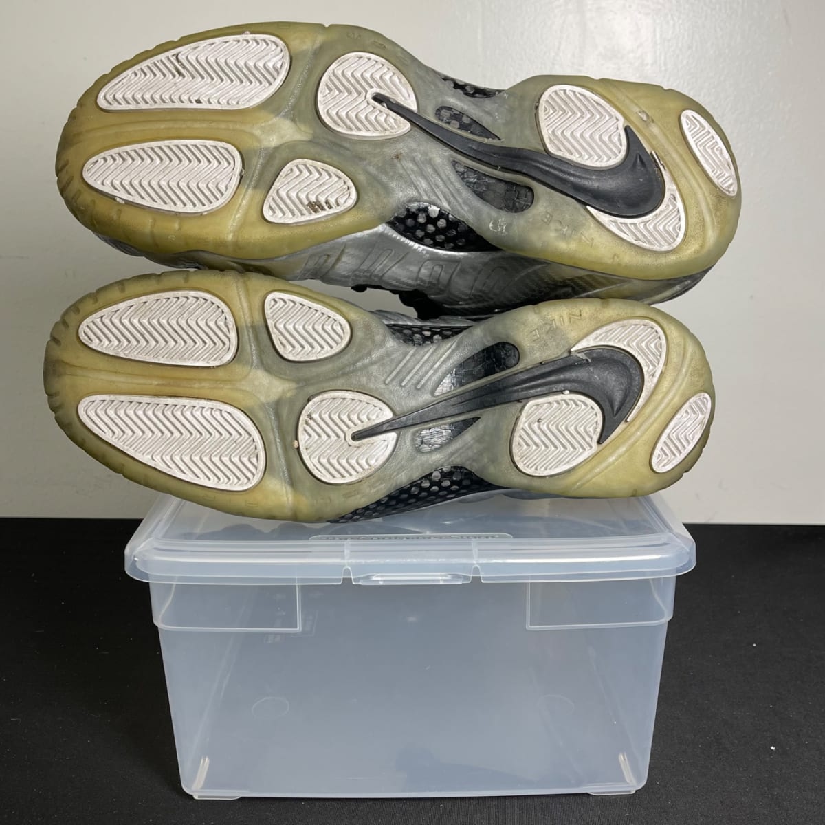 Nike Air Foamposite Pro Silver Surfer (Size 11.5) - aux