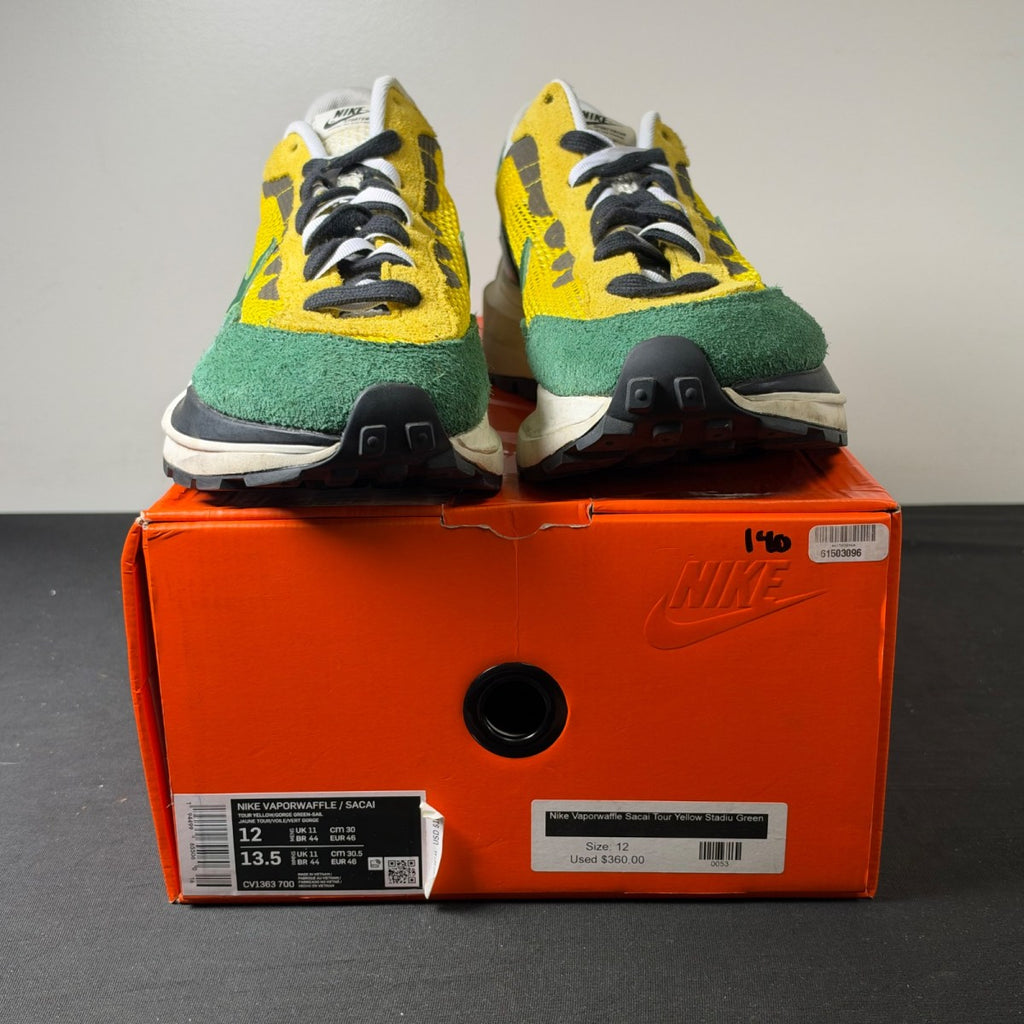 Nike Vaporwaffle sacai Tour Yellow Stadium Green (Size 12) - Image 2