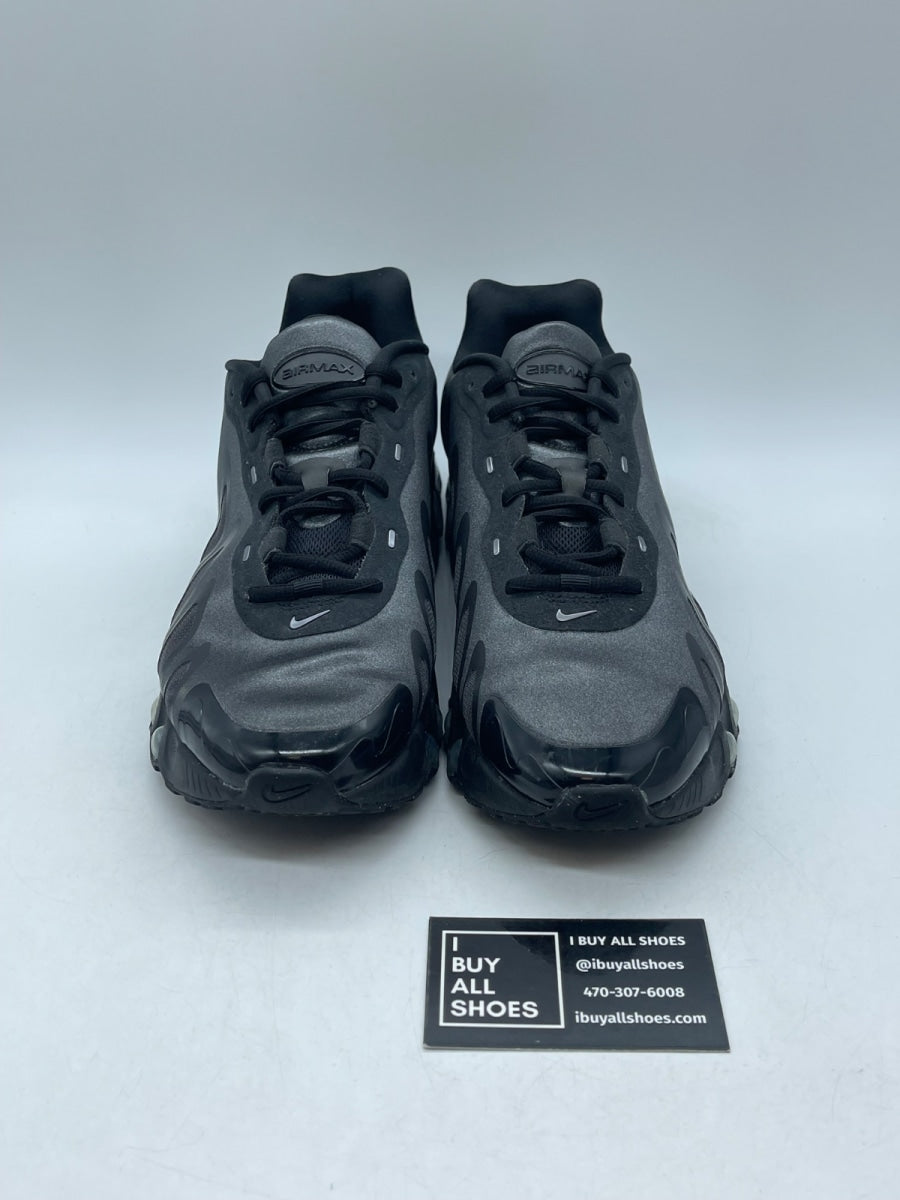 Nike Air Max Dn8 Black Metallic Dark Grey (Women's) 11.5W (Moderately Worn Pre-Owned) - Image 2