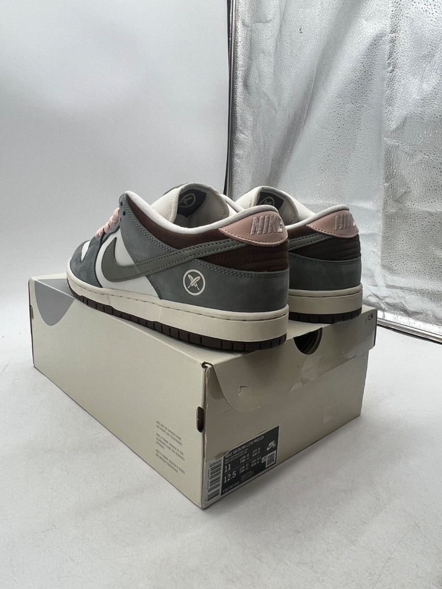 Nike SB Dunk Low Yuto Horigome 11 (Lightly Worn Pre-Owned)NikeWolf Grey/Iron Grey/Sail - Image 4