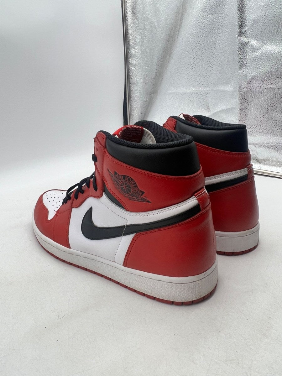 Jordan 1 Retro Chicago (2015) 13 (Moderately Worn Pre-Owned)JordanWhite/Varsity Red-Black - Image 4