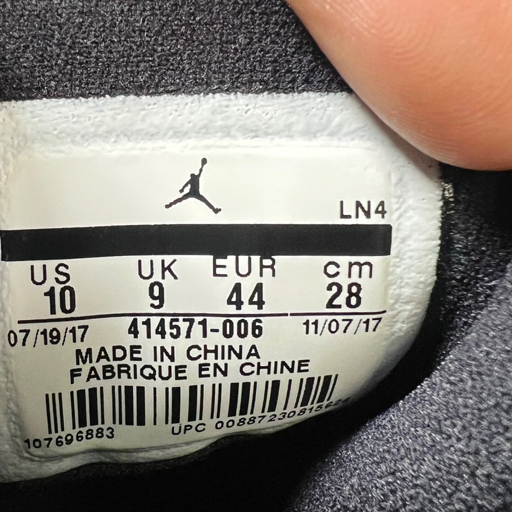 Jordan 13 Retro Olive 10 (Lightly Worn Pre-Owned)JordanBlack/True Red-Light Olive - Image 7