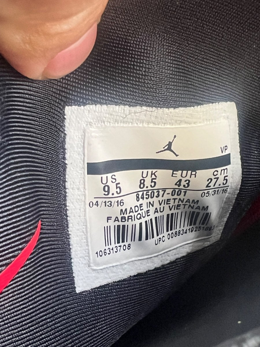 Jordan XXX1 Banned 9.5 (Lightly Worn Pre-Owned) - Image 9